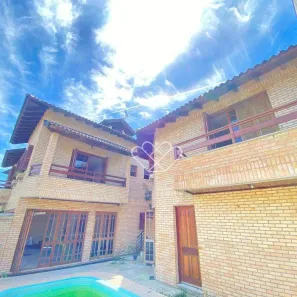 Casa com 3 Quartos à venda, 400m² no Vila Eunice Nova, Cachoeirinha