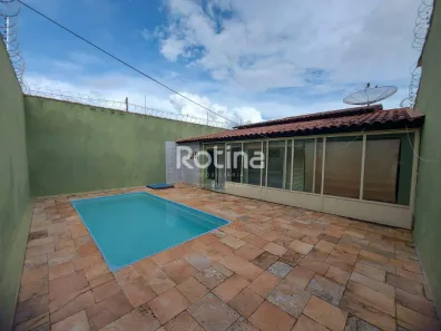 Casa com 3 Quartos à venda, 183m² no Nossa Senhora das Graças, Uberlândia