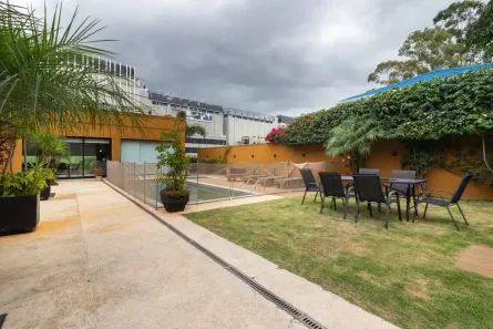 Casa de Condomínio com 3 Quartos para venda ou aluguel, 1588m² no Residencial Tamboré, Barueri