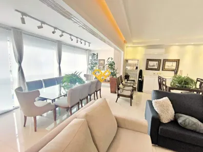 Apartamento com 3 Quartos para alugar, 180m² no Gonzaga, Santos