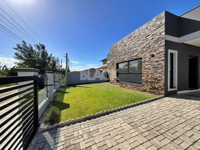 Casa com 2 Quartos à venda, 92m² no Torres, Torres