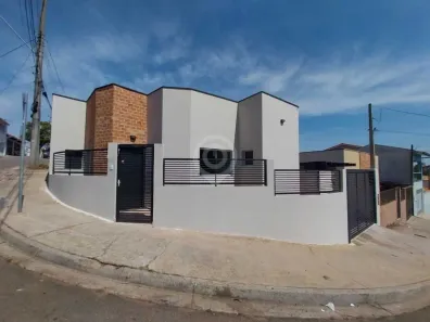 Casa com 3 Quartos à venda, 84m² no Parque da Colina, Itatiba