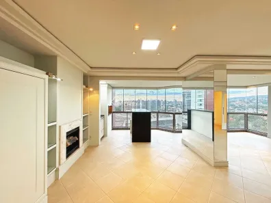 Apartamento com 3 Quartos à venda, 138m² no Três Figueiras, Porto Alegre