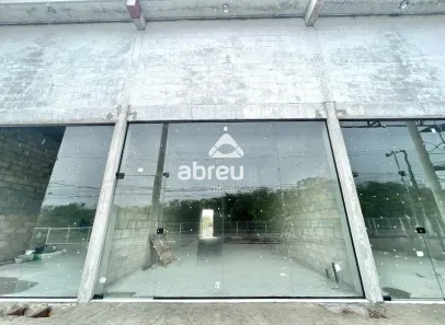 Ponto Comercial para alugar, 90m² no Ponta Negra, Natal