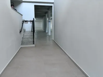 Galpão/Depósito/Armazém para venda ou aluguel, 4200m² no Cambuci, São Paulo