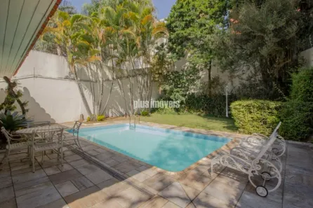 Casa com 3 Quartos para alugar, 341m² no Jardim Guedala, São Paulo
