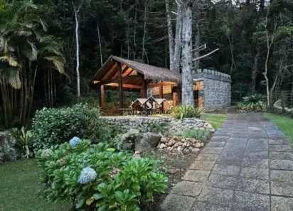 Casa com 4 Quartos à venda, 1200m² no Araras, Petrópolis