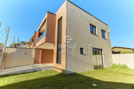 Sobrado com 3 Quartos à venda, 150m² no Boneca do Iguaçu, São José dos Pinhais