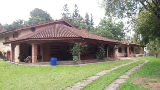 Fazenda/Sítio com 3 Quartos à venda, 450m² no Caioçara, Jarinu