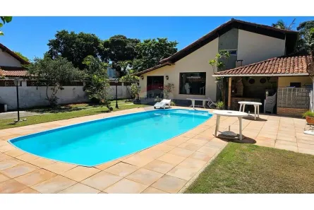 Casa com 5 Quartos à venda, 247m² no Palmeiras, Cabo Frio