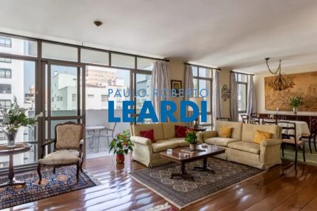 Apartamento com 3 Quartos à venda, 230m² no Jardim Paulista, São Paulo