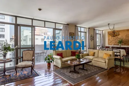 Apartamento com 3 Quartos à venda, 230m² no Jardim Paulista, São Paulo