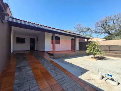Imóvel Comercial com 2 Quartos à venda, 149m² no Bandeirantes, Londrina
