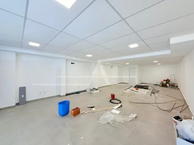 Sala Comercial para alugar, 71m² no Jardim do Lago, Bragança Paulista