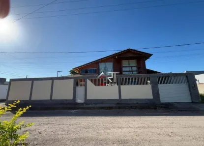 Casa de Condomínio com 5 Quartos à venda, 250m² no Pontal de Santa Mônica, Guarapari