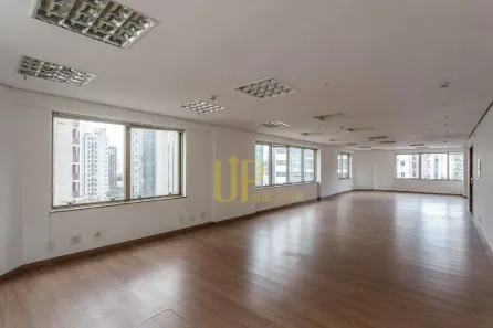 Sala Comercial para alugar, 116m² no Itaim Bibi, São Paulo