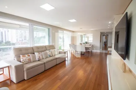 Apartamento com 3 Quartos à venda, 220m² no Campo Belo, São Paulo
