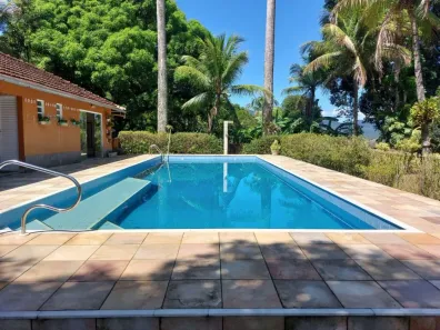 Fazenda/Sítio com 7 Quartos à venda, 70000m² no Maraporã, Cachoeiras de Macacu