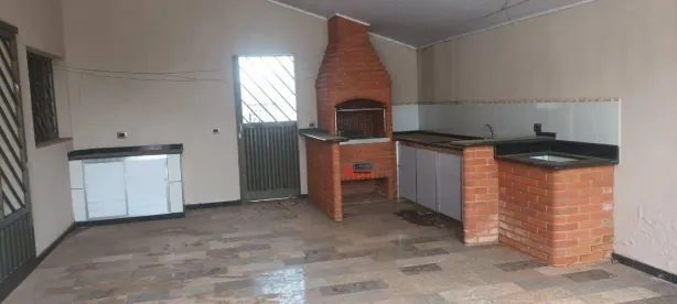 Casa com 3 Quartos à venda, 217m² no Vila Bertini, Americana