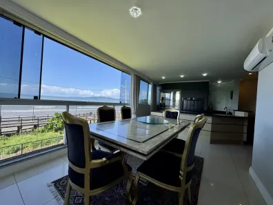 Apartamento com 4 Quartos à venda, 197m² no Meia Praia, Itapema