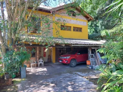 Casa com 2 Quartos à venda, 305m² no Tristeza, Porto Alegre