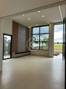 Casa de Condomínio com 3 Quartos à venda, 227m² no Jardim Sul, Uberlândia