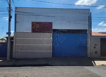 Galpão/Depósito/Armazém à venda, 200m² no Jardim Roberto Selmi Dei, Araraquara