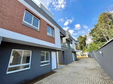 Casa com 3 Quartos à venda, 103m² no São Braz, Curitiba