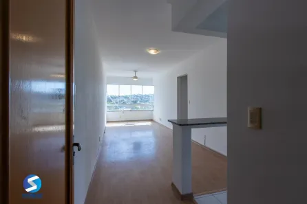 Apartamento com 3 Quartos à venda, 66m² no Cavalhada, Porto Alegre