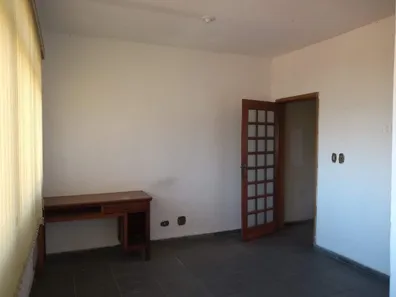 Galpão/Depósito/Armazém à venda, 364m² no Cambuci, São Paulo