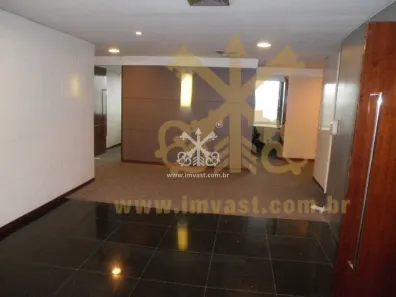 Sala Comercial para alugar, 226m² no Jardim Paulistano, São Paulo