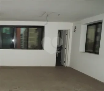 Sala Comercial para alugar, 110m² no Cerqueira César, São Paulo