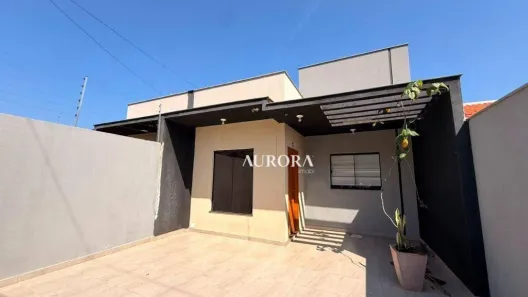 Casa com 2 Quartos para alugar, 95m² no Colúmbia, Londrina