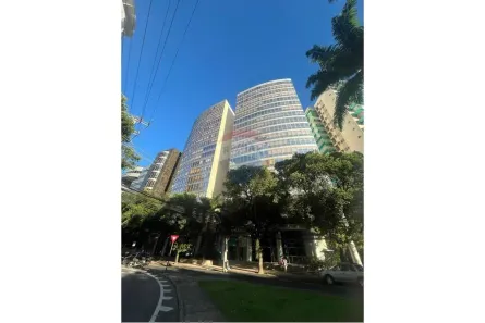 Sala Comercial à venda, 110m² no Praia do Suá, Vitória