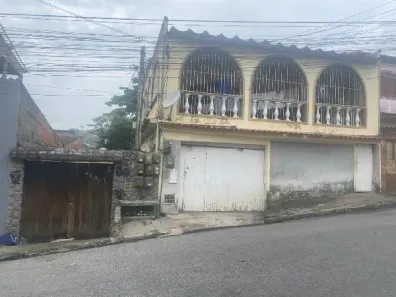 Casa com 2 Quartos à venda, 236m² no Brasilândia, São Gonçalo