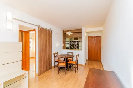 Apartamento com 2 Quartos para alugar, 61m² no Partenon, Porto Alegre