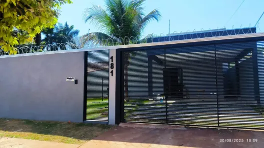 Casa com 2 Quartos à venda, 158m² no Vila Piratininga, Campo Grande