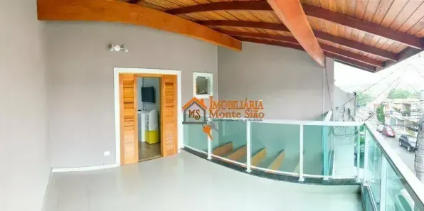 Sobrado com 4 Quartos à venda, 287m² no Jardim Adriana, Guarulhos