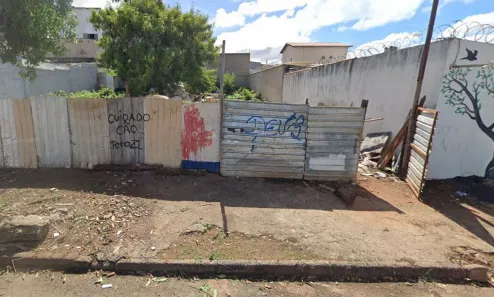 Lote/Terreno à venda, 250m² no Carajás, Uberlândia