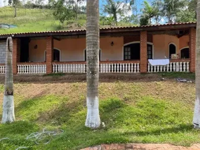 Fazenda/Sítio com 3 Quartos à venda, 2600m² no Jardim Avelino, São Paulo