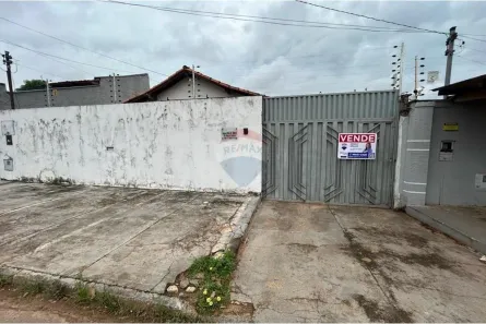 Casa com 2 Quartos à venda, 114m² no Loteamento Araguaína Sul, Araguaína