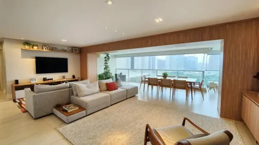 Apartamento com 3 Quartos à venda, 189m² no Santo Amaro, São Paulo