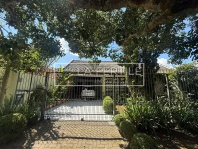 Casa com 5 Quartos à venda, 230m² no São Braz, Curitiba