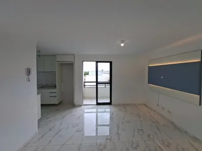 Apartamento com 3 Quartos para alugar, 61m² no Boneca do Iguaçu, São José dos Pinhais