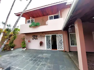 Casa com 3 Quartos à venda, 235m² no Jardim Siesta, Jacareí