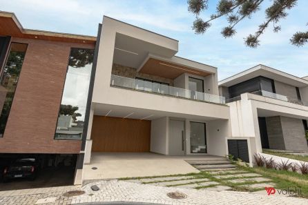 Casa com 3 Quartos à venda, 260m² no Santa Felicidade, Curitiba