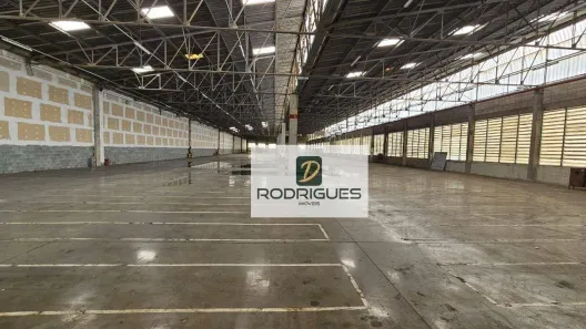 Galpão/Depósito/Armazém para alugar, 3600m² no Casa Grande, Diadema