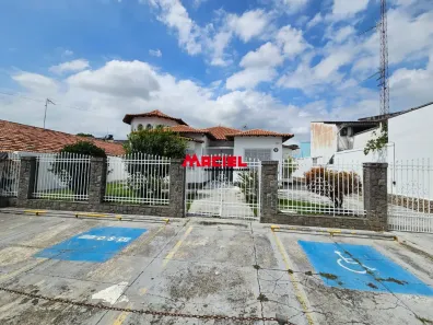 Ponto Comercial para alugar, 600m² no Centro, Jacareí
