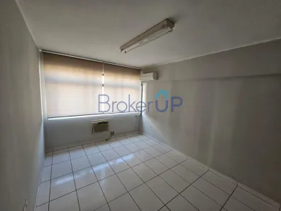 Sala Comercial para venda ou aluguel, 22m² no Centro Histórico, Porto Alegre