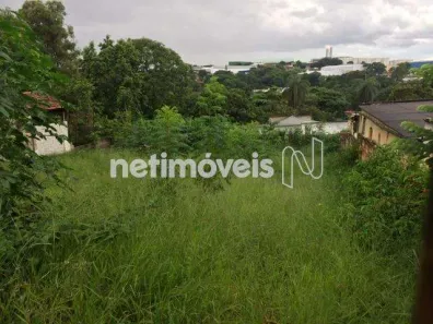 Lote/Terreno à venda, 930m² no Chácaras Reunidas Santa Terezinha, Contagem